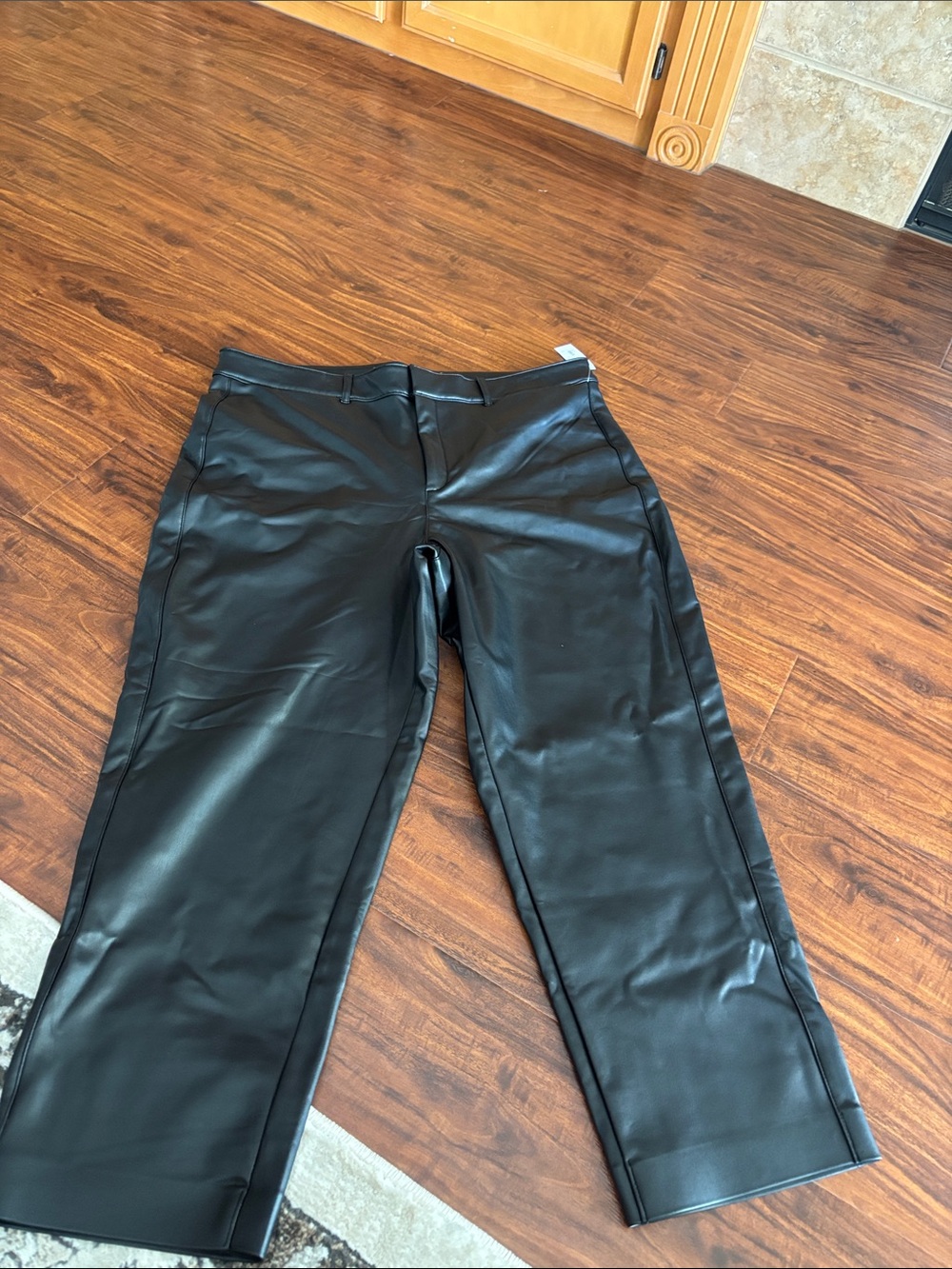 Old navy plus size 18 Black Faux Leather Straight-Leg Pants. New with tags